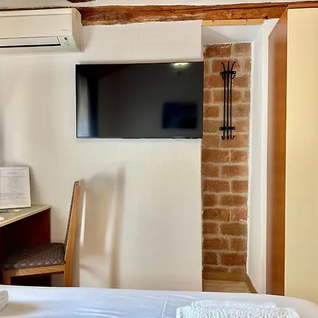 Kelly's Porec